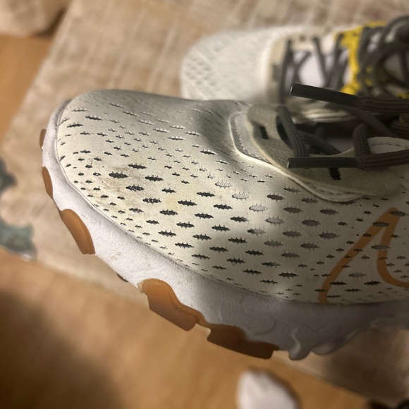 Nike React Vision Size 9.5 - Picture 9 of 10
